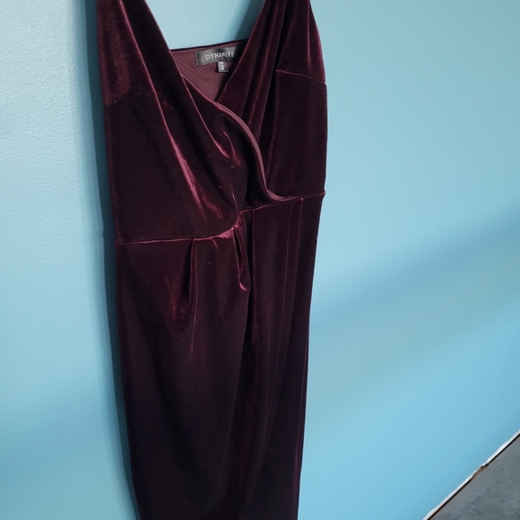 Dynamite velvet dress S - Picture 3 of 3